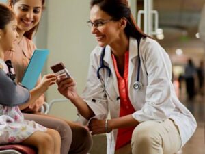 Doctors and Medical available in Dlf Gardencity floos